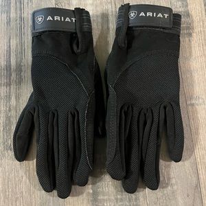 Ariat  Equestrian gloves!